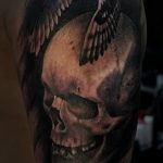 Фото тату сова с черепом 15.10.2018 №033 - owl tattoo with skull - tatufoto.com