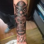 Фото тату сова с черепом 15.10.2018 №082 - owl tattoo with skull - tatufoto.com