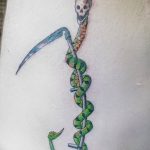 Фото рисунка тату коса 06.11.2018 №104 - scythe tattoo photo - tatufoto.com