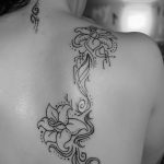 Фото рисунка тату на лопатке 05.11.2018 №171 -tattoo on the shoulder blade - tatufoto.com
