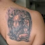 Фото рисунка тату на лопатке 05.11.2018 №355 -tattoo on the shoulder blade - tatufoto.com