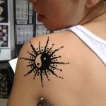 Фото рисунка тату на лопатке 05.11.2018 №717 -tattoo on the shoulder blade - tatufoto.com