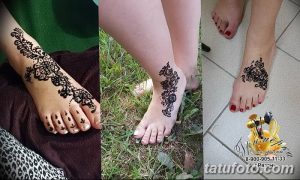 Фото татуировок хной на стопе, демонстрирующих сложные узоры и орнаменты в традиционном стиле, выполненные черной хной.