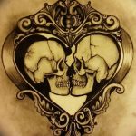 Фото рисунка тату череп в зеркале 25.11.2018 №039 - tattoo skull in mirror - tatufoto.com