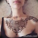 фото рисунка Мехенди на женской груди 30.11.2018 №005 - Mehendi breast - tatufoto.com