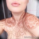 фото рисунка Мехенди на женской груди 30.11.2018 №045 - Mehendi breast - tatufoto.com
