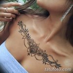фото рисунка Мехенди на женской груди 30.11.2018 №046 - Mehendi breast - tatufoto.com