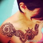 фото рисунка Мехенди на женской груди 30.11.2018 №082 - Mehendi breast - tatufoto.com