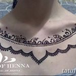 фото рисунка Мехенди на женской груди 30.11.2018 №102 - Mehendi breast - tatufoto.com