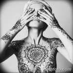 фото рисунка Мехенди на женской груди 30.11.2018 №121 - Mehendi breast - tatufoto.com