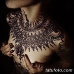 фото рисунка Мехенди на женской груди 30.11.2018 №131 - Mehendi breast - tatufoto.com