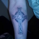 фото рисунка Тату кельтский крест 30.11.2018 №050 - tattoo Celtic cross - tatufoto.com