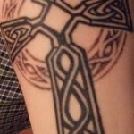 фото рисунка Тату кельтский крест 30.11.2018 №105 - tattoo Celtic cross - tatufoto.com