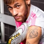 фото рисунка тату футболиста Неймара 16.11.2018 №037 - tattoo Neymar - tatufoto.com