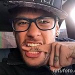 фото рисунка тату футболиста Неймара 16.11.2018 №054 - tattoo Neymar - tatufoto.com