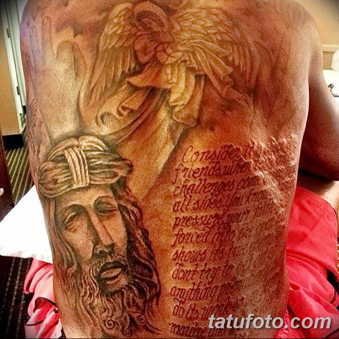 Кевин Дюрант - фото татуировки с ошибкой