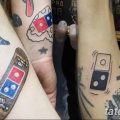 Маркетинг в тату – еда за татуировки скидки от заведений за тату с логотипом - фото 1