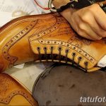 фото Татуировки на обуви 06.12.2018 №003 - photo Tattoos on shoes - tatufoto.com