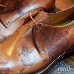 фото Татуировки на обуви 06.12.2018 №014 - photo Tattoos on shoes - tatufoto.com