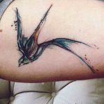 фото тату ласточка для девушки 24.12.2018 №208 - tattoo swallow for a girl - tatufoto.com