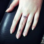 фото тату на пальцах 16.12.2018 №036 - photo tattoo on fingers - tatufoto.com