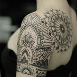 Фото пример рисунка женской тату 28.01.2019 №439 - photo of female tattoo - tatufoto.com