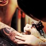 фото процесс нанесения тату 22.01.2019 №006 - photo tattooing process - tatufoto.com