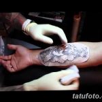 фото процесс нанесения тату 22.01.2019 №057 - photo tattooing process - tatufoto.com