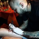 фото процесс нанесения тату 22.01.2019 №069 - photo tattooing process - tatufoto.com