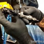фото процесс нанесения тату 22.01.2019 №104 - photo tattooing process - tatufoto.com
