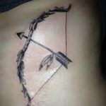 фото тату лук и стрелы 21.01.2019 №014 - photo tattoo bow and arrow - tatufoto.com