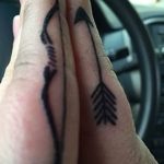 фото тату лук и стрелы 21.01.2019 №105 - photo tattoo bow and arrow - tatufoto.com