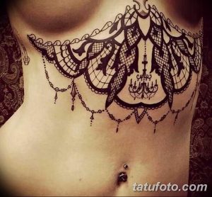фото тату под женской грудью 26.01.2019 №069 - tattoo under the breasts - tatufoto.com