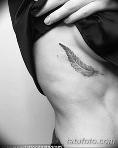 фото тату под женской грудью 26.01.2019 №081 - tattoo under the breasts - tatufoto.com