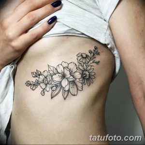 фото тату под женской грудью 26.01.2019 №114 - tattoo under the breasts - tatufoto.com
