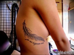 фото тату под женской грудью 26.01.2019 №138 - tattoo under the breasts - tatufoto.com