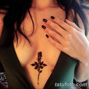 фото тату под женской грудью 26.01.2019 №196 - tattoo under the breasts - tatufoto.com