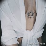 фото тату под женской грудью 26.01.2019 №203 - tattoo under the breasts - tatufoto.com