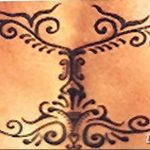 фото мехенди на пояснице 09.02.2019 №076 - mehendi on the lower back - tatufoto.com