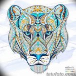 Красочный эскиз татуировки льва, выполненный в этническом стиле с использованием ярких цветов и сложных узоров. Подходит для плеча или спины.