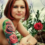 фото красивой девушки с татуировкой 12.03.2019 №037 - girl with a tattoo - tatufoto.com