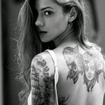 фото красивой девушки с татуировкой 12.03.2019 №042 - girl with a tattoo - tatufoto.com