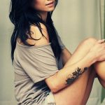 фото красивой девушки с татуировкой 12.03.2019 №060 - girl with a tattoo - tatufoto.com
