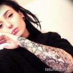 фото милой девушки с татуировкой 12.03.2019 №067 - girl with a tattoo - tatufoto.com