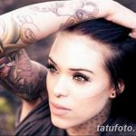 фото милой девушки с татуировкой 12.03.2019 №141 - girl with a tattoo - tatufoto.com