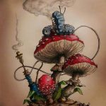Фото эскиза тату: гусеница курит кальян на шляпке мухомора. Черно-белый рисунок, сказочный стиль, детальная проработка.