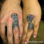 фото тату на пальцах скелет 25.03.2019 №015 - finger tattoo skeleton - tatufoto.com