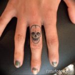 фото тату на пальцах скелет 25.03.2019 №018 - finger tattoo skeleton - tatufoto.com