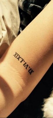 фото тату римские цифры 05.03.2019 №024 — photo tattoo roman numerals — tatufoto.com