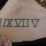 фото тату римские цифры 05.03.2019 №285 - photo tattoo roman numerals - tatufoto.com